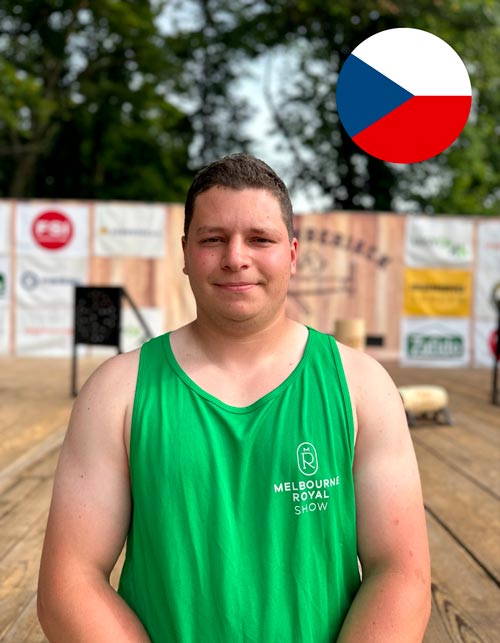 Matyas KLIMA bûcheron / Equipe de TCHEQUIE